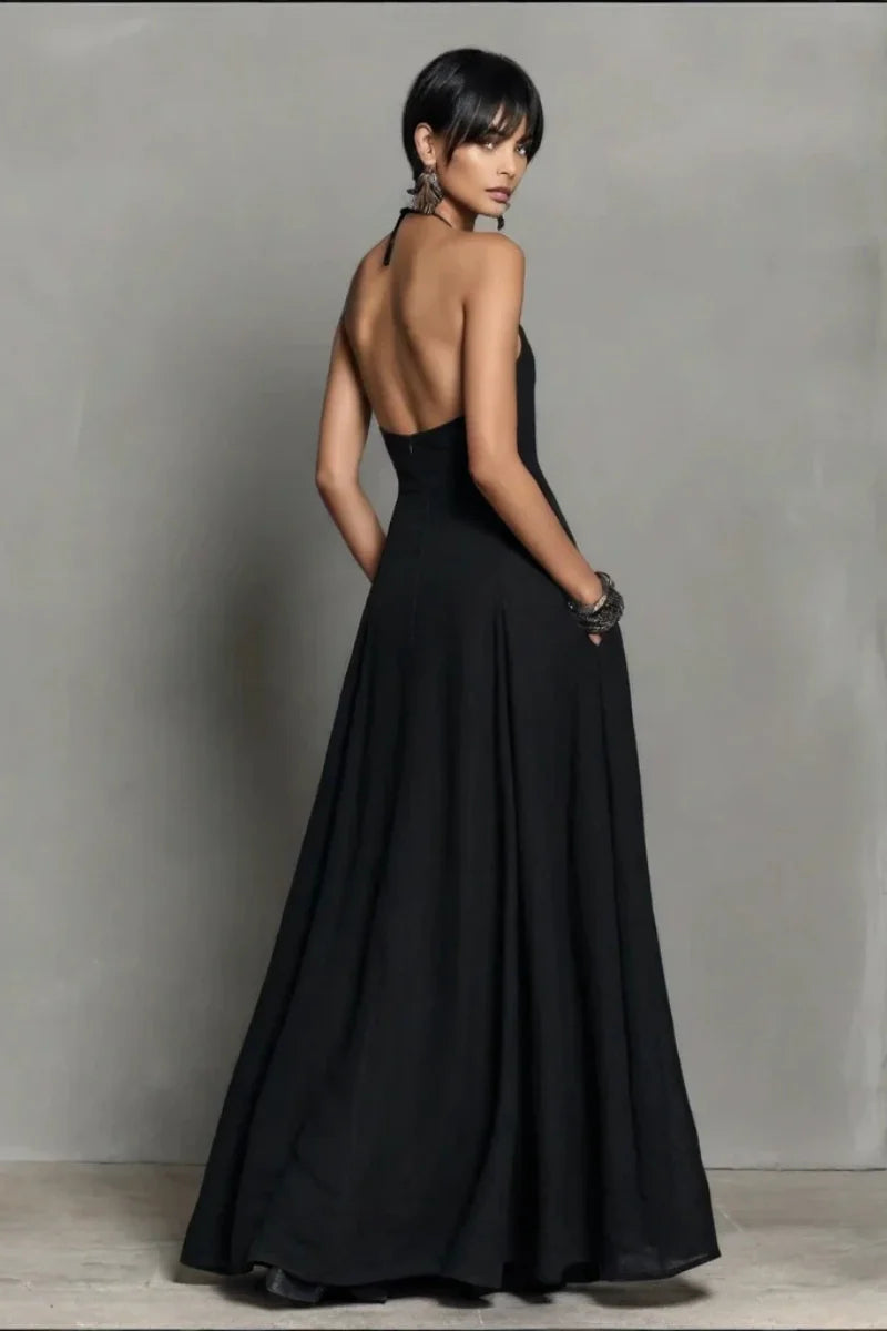 Vestido Maxi Negro de Lino con Cuello Halter y Espalda Descubierta