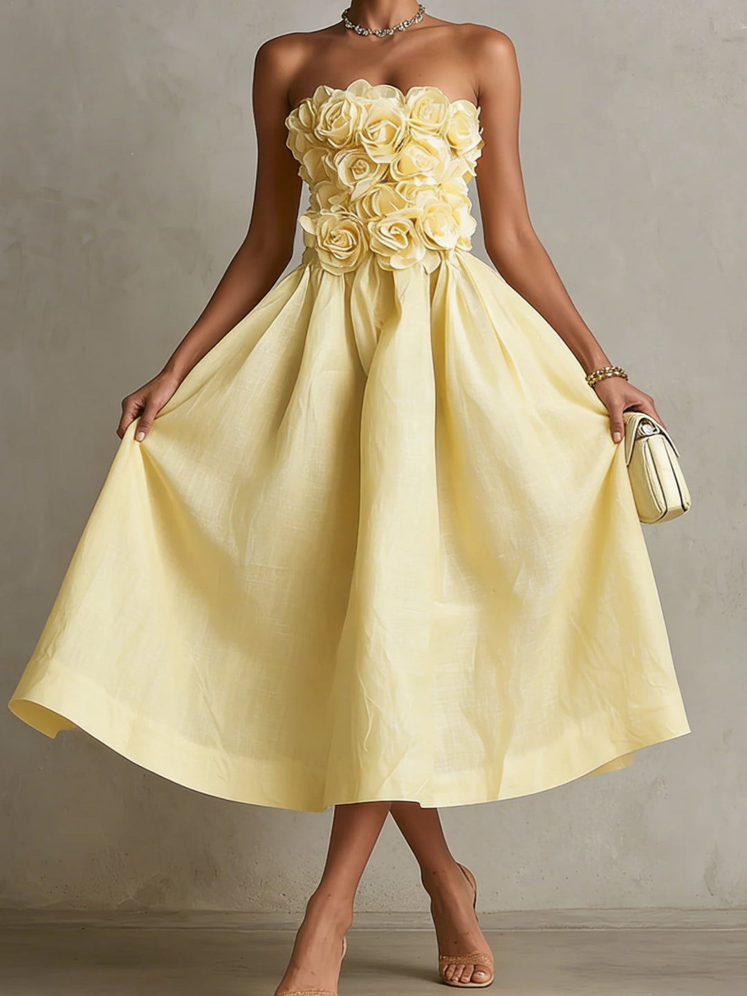 Vestido Midi Amarillo sin Tirantes con Flores 3D