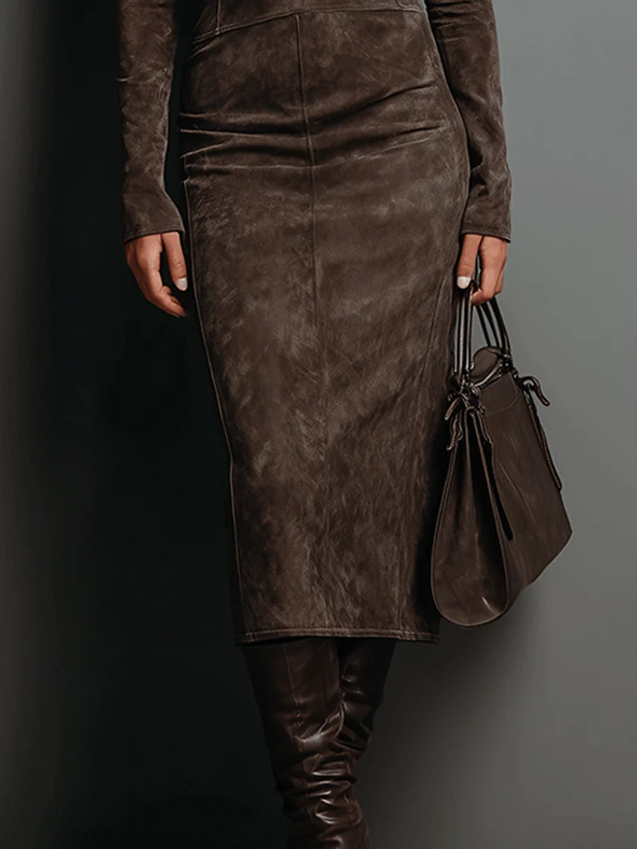 Vestido Midi de Ante con Cuello Alto y Manga Larga