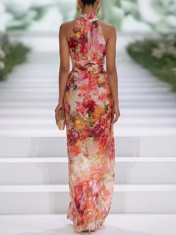 Vestido Maxi Rojo de Gasa Floral con Cuello Halter sin Mangas