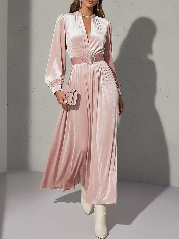 Vestido Maxi de Terciopelo Rosa Claro con Escote en V