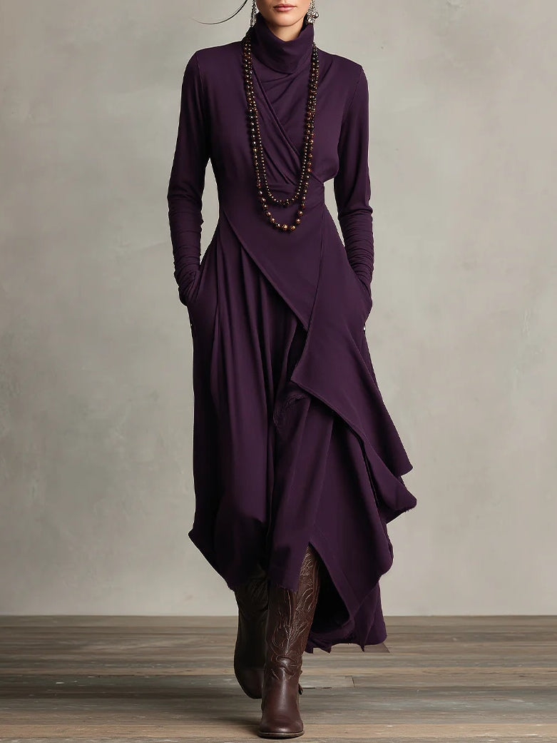 Vestido Maxi Morado Asimétrico con Cuello Alto y Pliegues