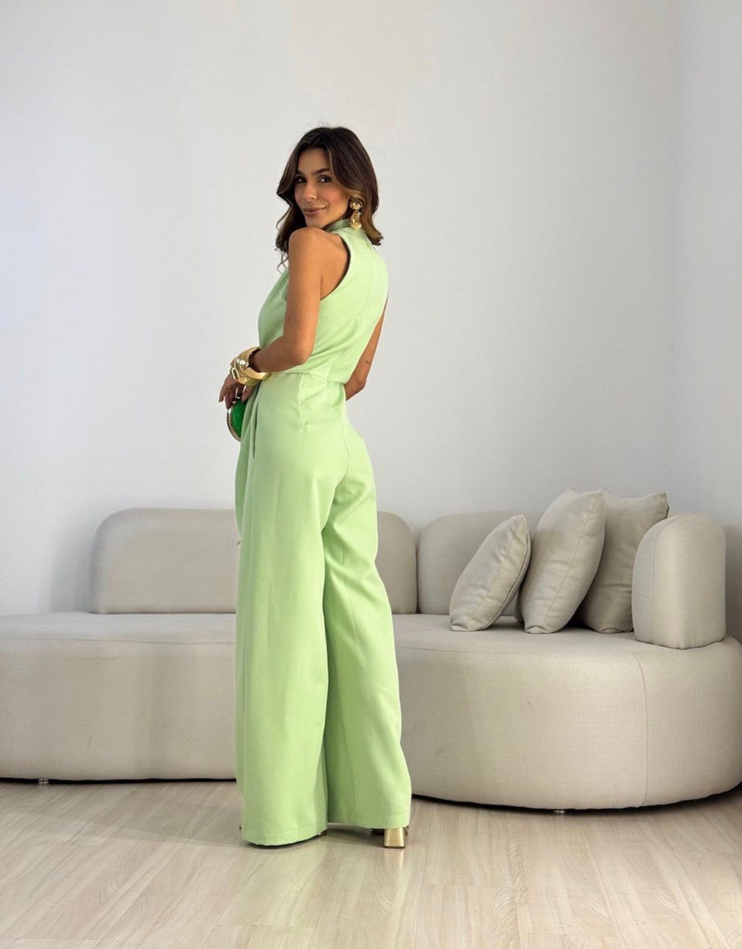 Carol | Mono estilizado con elegancia impecable